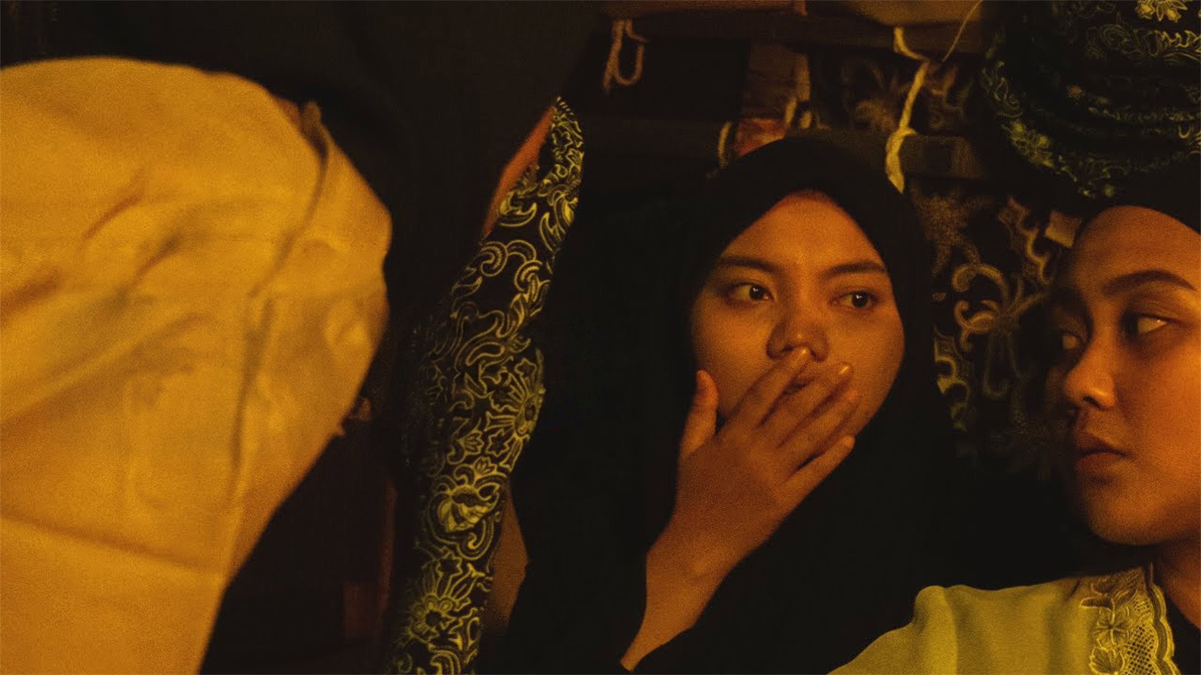 Mbok Wantun & Anak-anaknya