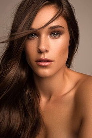Chloe Carabasi