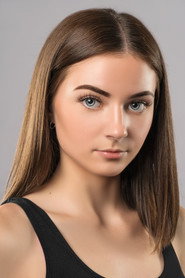 Ellie Lawrence