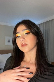 Beca Barreto